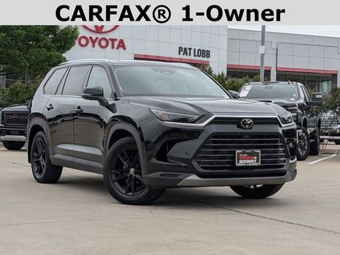 Used 2024 Toyota Grand Highlander AWD image 2