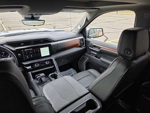 Certified 2024 GMC Sierra 1500 Denali image 21
