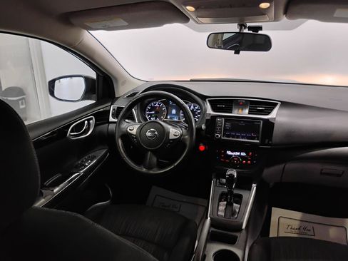 Used 2019 Nissan Sentra SV FWD image 9
