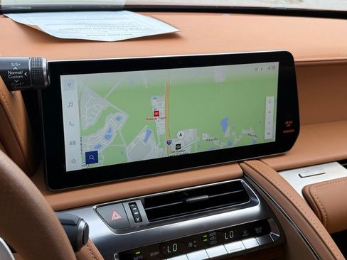 Used 2024 Lexus LC 500 Convertible w/ Touring Package RWD image 34