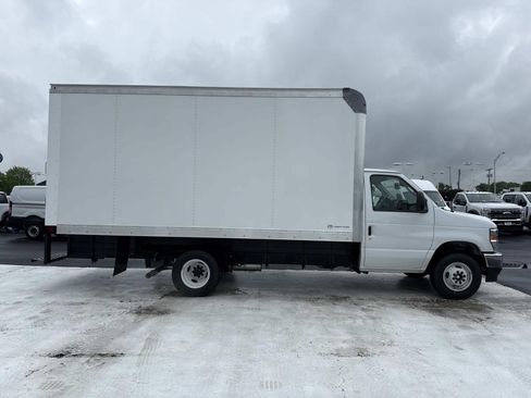 New 2027 Ford E-350 and Econoline 350 Super Duty w/ Power Equipment Group RWD image 2