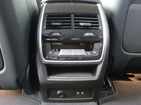 New 2026 BMW X7 xDrive40i w/ Executive Package image 41