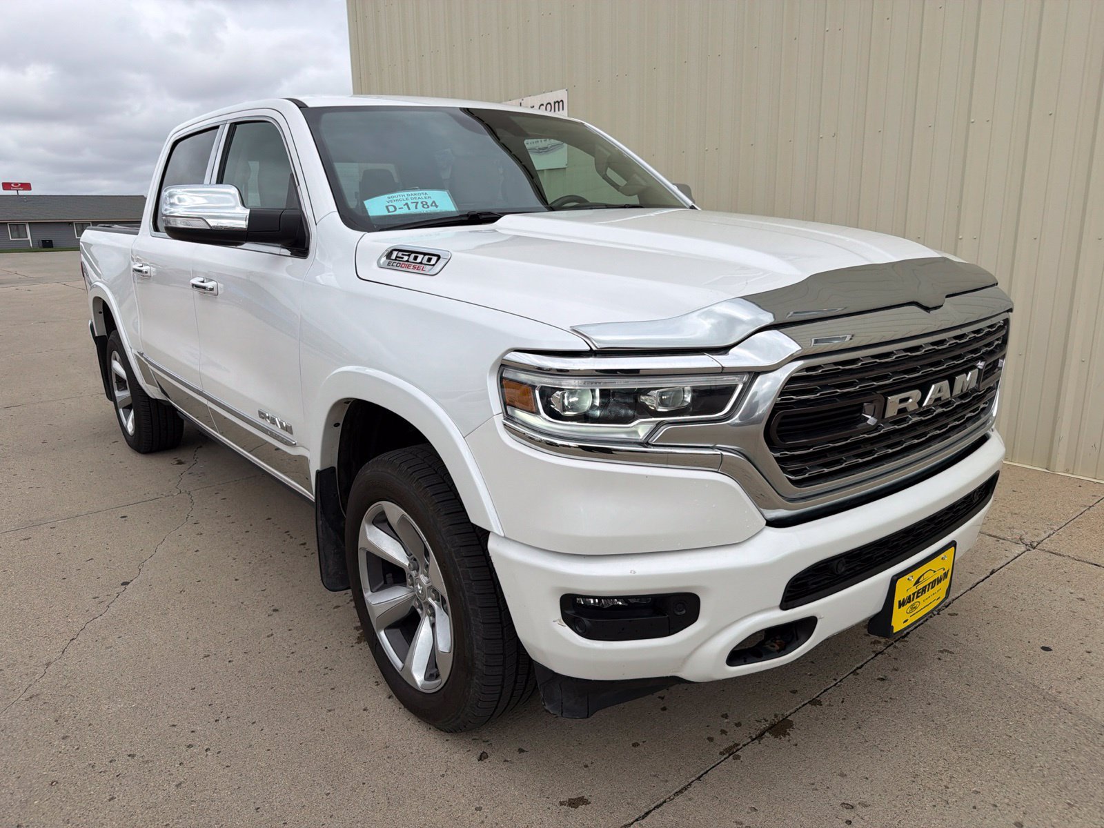 Used 2021 RAM 1500 Limited w/ Off-Road Group AWD/4WD image 2