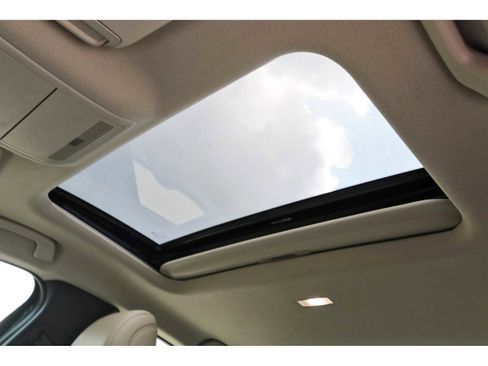 Used 2025 MAZDA MAZDA3 s image 28