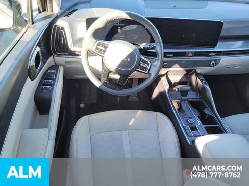 Used 2025 Kia Sorento S w/ Panoramic Sunroof Package image 20