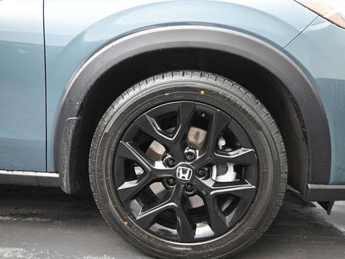 Used 2024 Honda HR-V Sport image 10