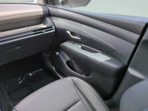 Certified 2025 Hyundai Tucson SEL image 17