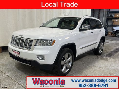 Used 2013 Jeep Grand Cherokee Overland w/ Advance Technology Group AWD/4WD image 1