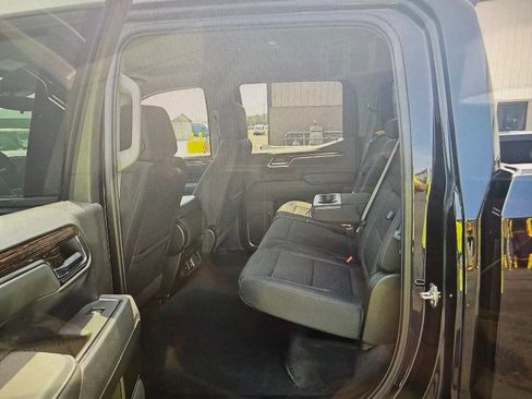 Used 2025 GMC Sierra 1500 Elevation AWD/4WD image 9