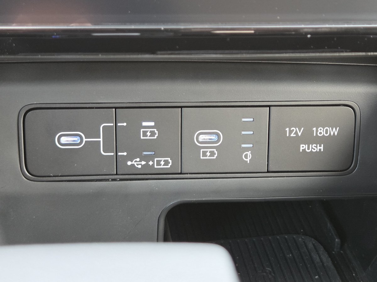 New 2026 Hyundai Tucson SEL AWD/4WD image 13