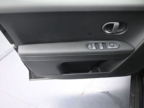 New 2026 Hyundai Ioniq 5 SEL AWD/4WD image 10