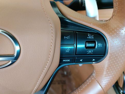 Used 2018 Lexus LC 500 Coupe image 17