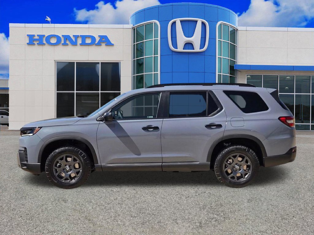 New 2026 Honda Pilot TrailSport image 6