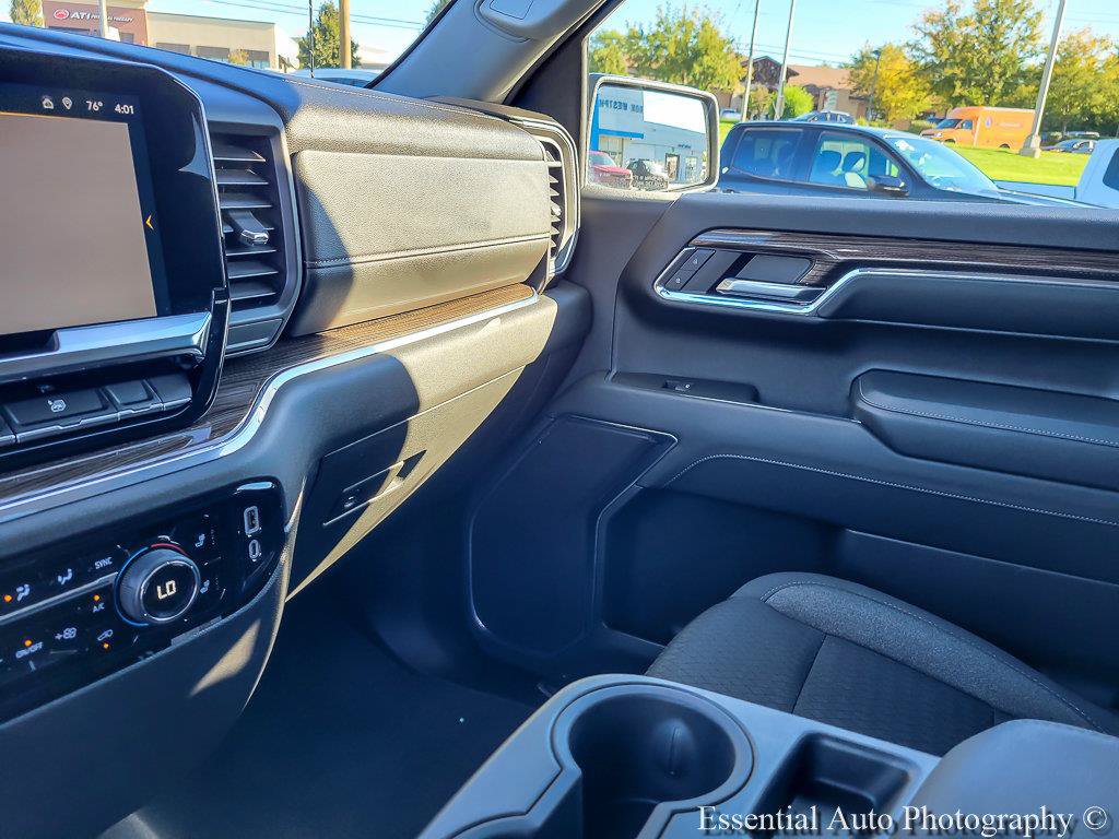 Certified 2024 Chevrolet Silverado 1500 LT AWD/4WD image 24