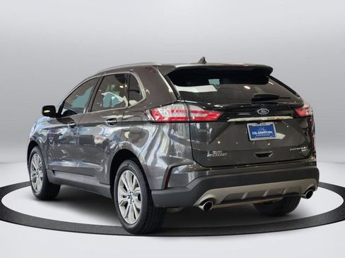 Used 2019 Ford Edge Titanium AWD/4WD image 3