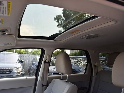 Used 2012 Ford Escape XLT FWD image 12