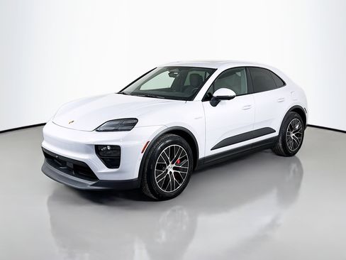 Certified 2025 Porsche Macan 4S Electric image 1