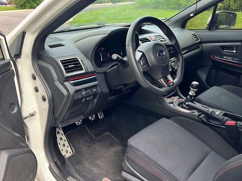 Used 2019 Subaru WRX STI AWD/4WD image 10