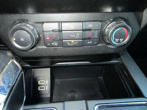 Used 2020 Ford F150 XLT w/ Equipment Group 302A Luxury image 36