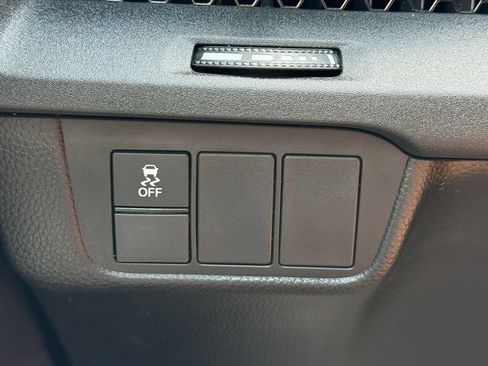 Certified 2024 Honda CR-V EX image 8