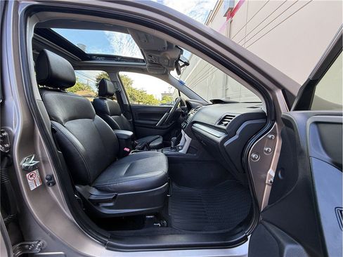 Used 2015 Subaru Forester 2.5i Touring w/ Eyesight & Navigation System AWD/4WD image 13