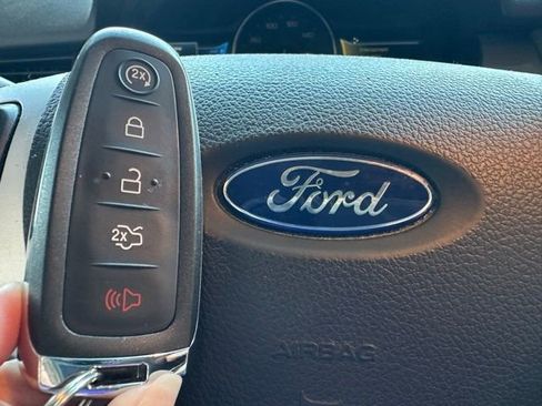 Used 2014 Ford Edge SEL w/ Canadian Touring Package image 12