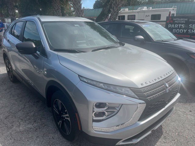 Used 2023 Mitsubishi Eclipse Cross SE AWD/4WD image 3