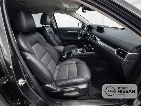 Used 2019 MAZDA CX-5 Touring FWD image 11