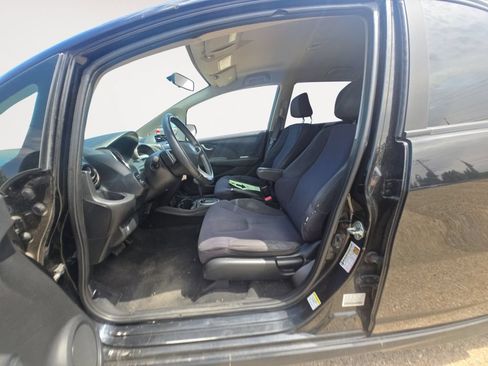 Used 2013 Honda Fit Sport image 9