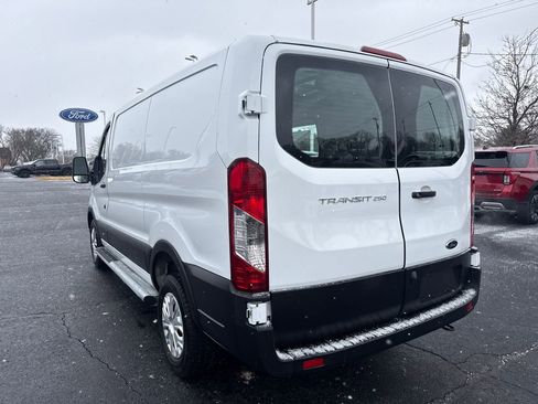 Used 2024 Ford Transit 250 Low Roof w/ Exterior Upgrade Package image 9