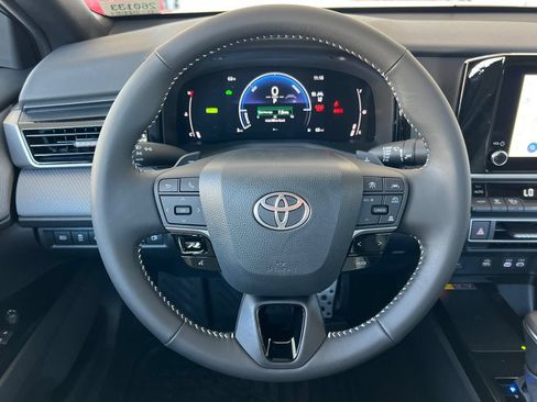 New 2026 Toyota Camry SE FWD image 19
