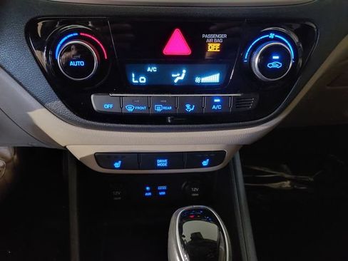 Certified 2026 Subaru Forester Premium AWD/4WD image 52