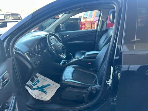 Used 2019 Dodge Journey Crossroad AWD/4WD image 14