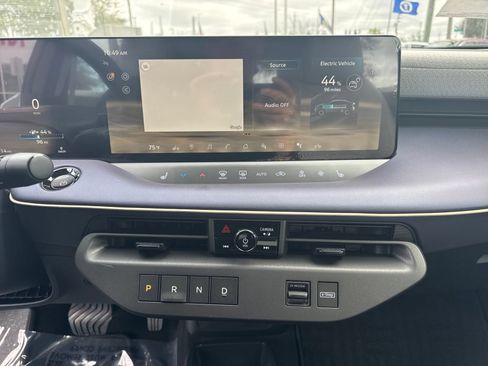 New 2026 Nissan Leaf SV+ w/ Floor Mat Package (SV+) FWD image 19