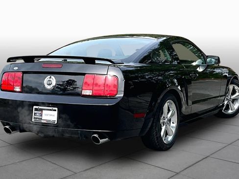 Used 2007 Ford Mustang GT Premium RWD image 11