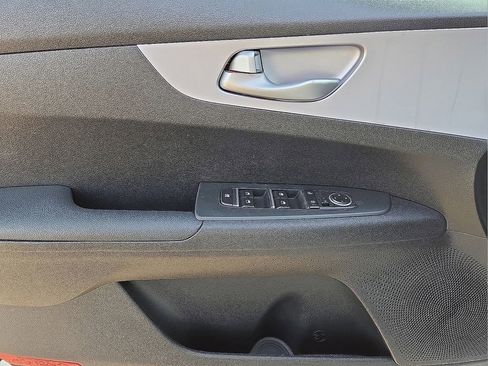 Used 2024 Kia Forte LXS image 20