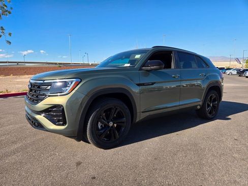 New 2026 Volkswagen Atlas Cross Sport SEL R-Line AWD/4WD image 2