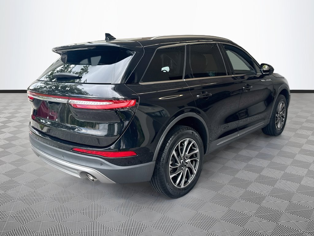 Used 2022 Lincoln Corsair FWD image 6