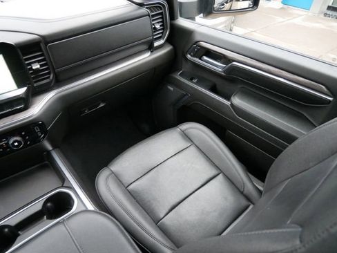 Certified 2024 Chevrolet Silverado 3500 LTZ w/ LTZ Plus Package image 11