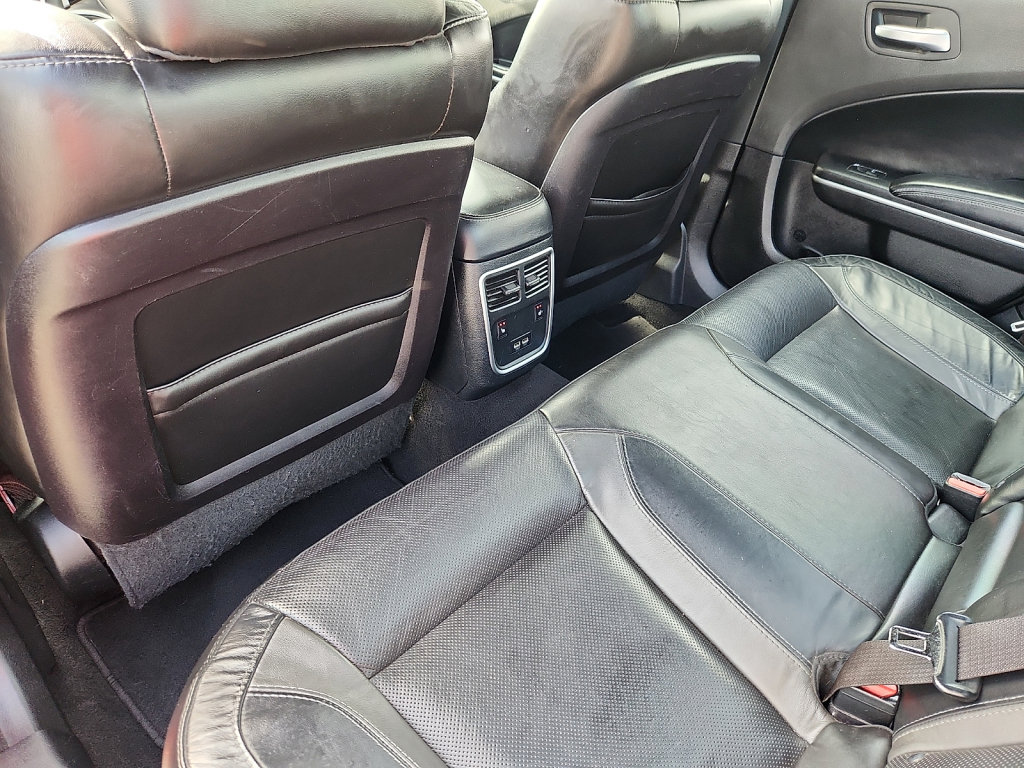 Used 2019 Dodge Charger SXT w/ Leather Interior Group RWD image 20