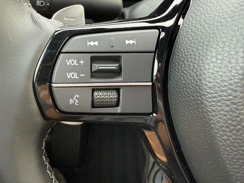 Certified 2025 Acura ADX AWD image 11