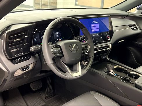 New 2026 Lexus RX 350h AWD/4WD image 39