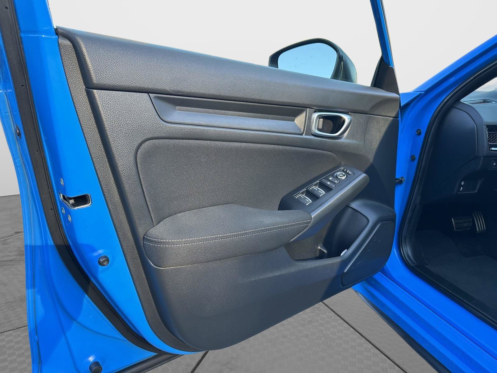 Certified 2024 Honda Civic Sport image 11