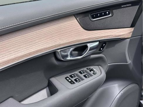 New 2026 Volvo XC90 B6 Plus w/ Protection Package Premier image 17