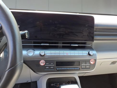 Used 2024 Hyundai Kona SEL AWD/4WD image 13