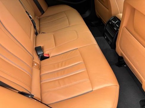 Used 2022 BMW 540i xDrive image 30