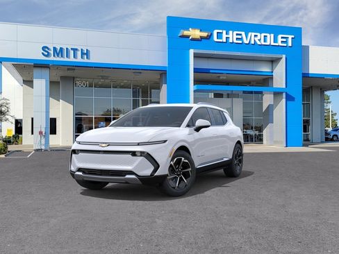 New 2025 Chevrolet Equinox EV LT FWD image 8