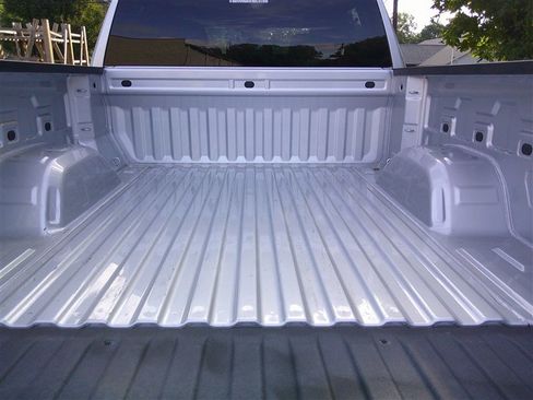 Used 2022 Chevrolet Silverado 1500 Custom Trail Boss w/ LPO, Dark Essentials Package AWD/4WD image 24