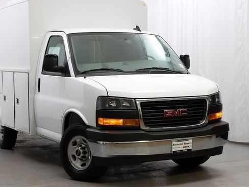 New 2025 GMC Savana 3500 w/ Power Convenience Package image 2