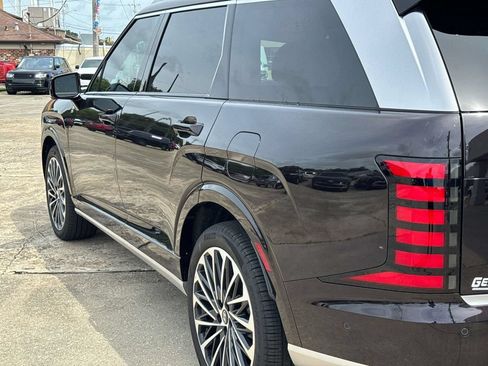 Used 2026 Hyundai Palisade Calligraphy FWD image 16